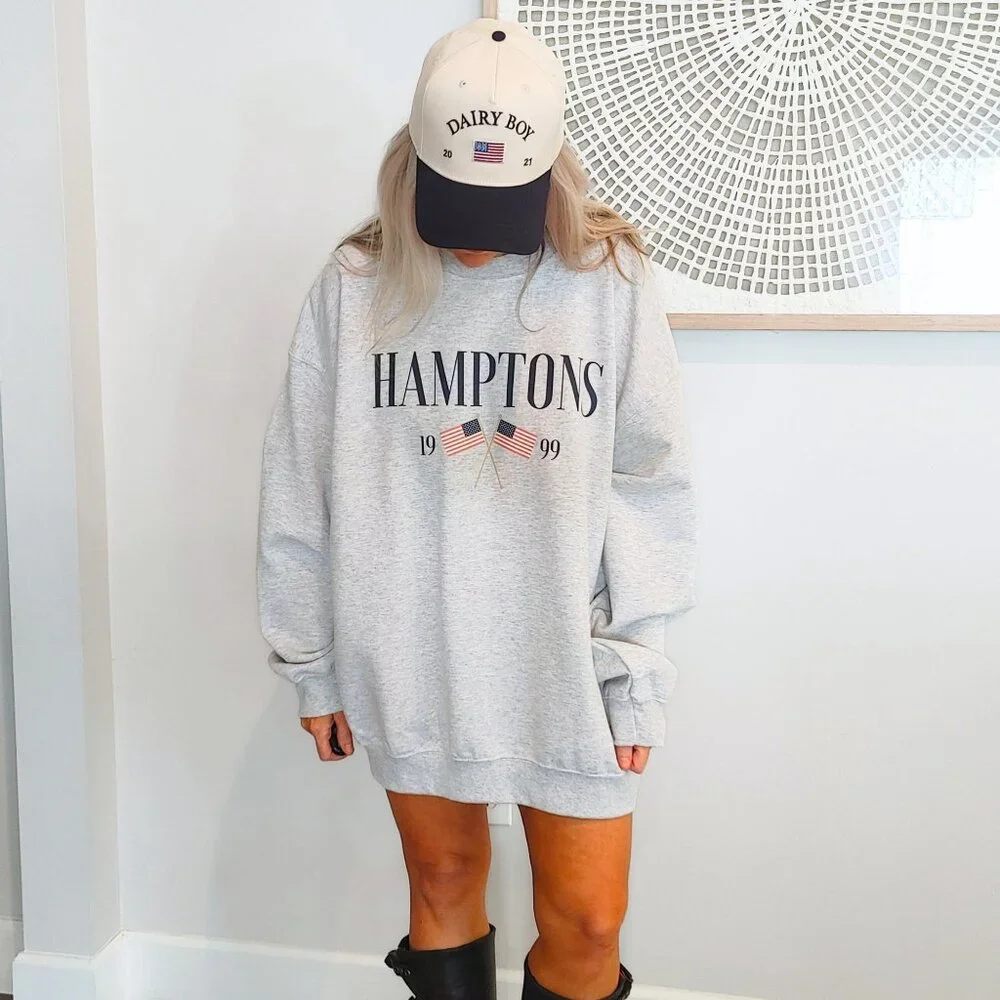 NWT Hamptons American Flag Sweatshirt